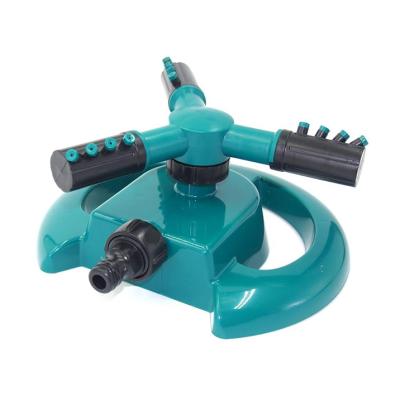 China Easily Install Factory Manufacture Garden Water 3 Nozzles Plastic Rotary Sprinkler for sale