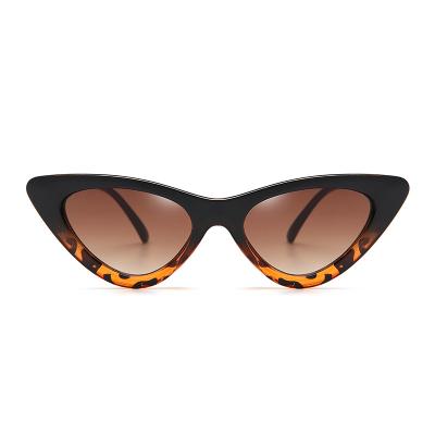 China Fashion Sunglasses 021 Sunglasses Fashion Ladies Cute UV400 Cat Eye Sunglasses LD17062 for sale