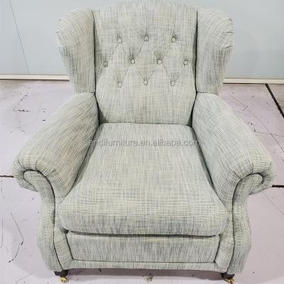 China Craftsman Tufted Fabric Classic Style Lounge Armchair Comfortable Lounge Chair for sale