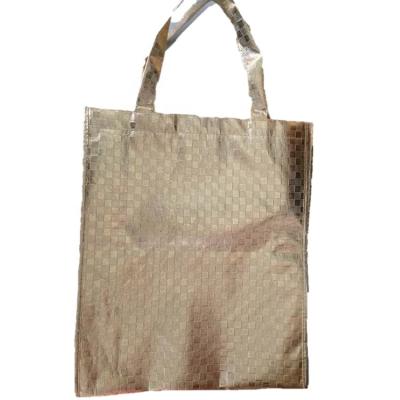 China Recyclable Custom Luxury Shopping Metallic Lamination Non Woven Bag for sale