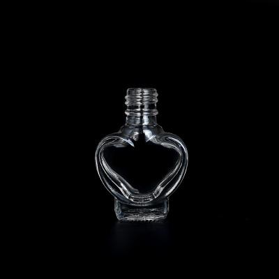 China Free sample cosmetic heart shape transparent clear glass nail polish bottle empty cosmetic bottle container 5ML for nail polish for sale