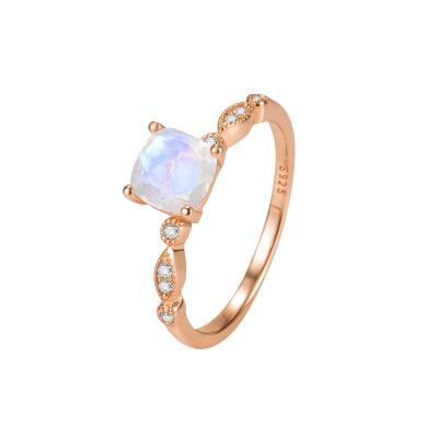 China Place Moonstone Ring Vintage Moonstone Engagement Ring Jewelry Place Moonstone Ring High Quality Delicate Real Moonstone for sale