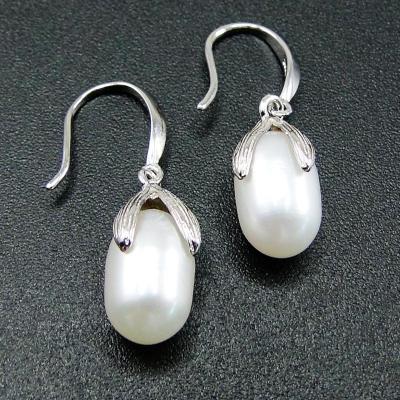 China High Quality Natural Cylinder Pearl Hook Earrings Sterling Silver Wholesale Women Jewelry White Cylinder Pearl Earrings 925 for sale