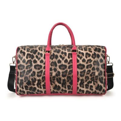 China Wholesale Fashion Light Weight Waterproof Zipper Gym Sport Luggage Personalized Women Leopard Cow Print Weekender Travel Duffel Bag for sale