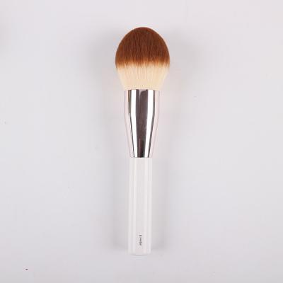 China Powder brush sumptuous bristle brush with wooden handle powder brush and setting face and body using powder brush for sale