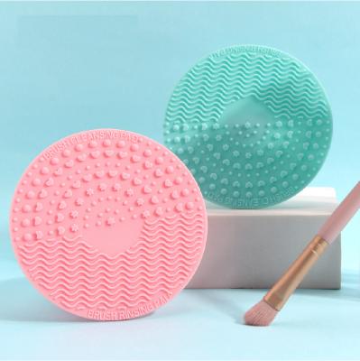 China For commercial & Home Use Silicone Makeup Brush Cleaner With Suction And Eco Silicone Egg Shape Brush Cleaner for sale