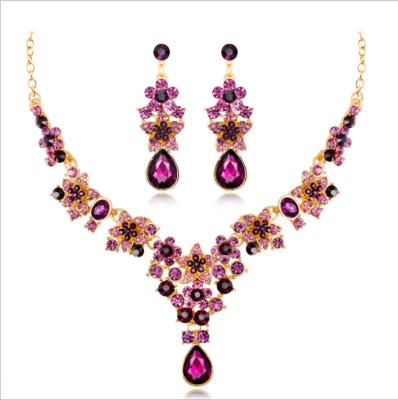 China 2021 TRENDY bridal fashion jewelry sets alloy necklace and earring sets women jump jewelry sets for sale