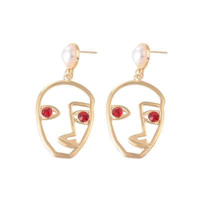 China Vintage Fashion Earrings Trend 2021 For Women Vintage Stud Earrings And Statement Earrings For Ladies Wholesale Designer Jewelry for sale