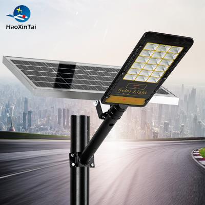 China ODM 100W 200W 300W OEM ROAD solar lamp prices professional solar street light manufacturer for sale