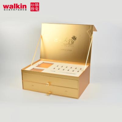 China Recyclable Luxury Printed Gold Stamp Paper Box Packaging Makeup Cosmetic Packing Box for sale