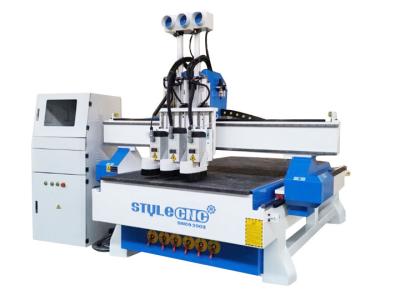 China Economic Auto Tool Changer CNC Router for sale for sale