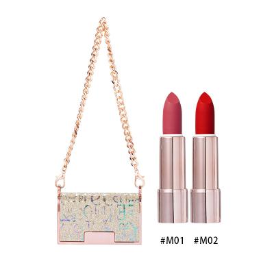 China 4 Colores Manufacturer Waterproof Matte Lipstick Bag Lipstick Makeup for sale