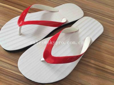 China Die Cut Molded Rubber Products Plain Flat Customized Logo Beach Rubber Flip Flop for sale