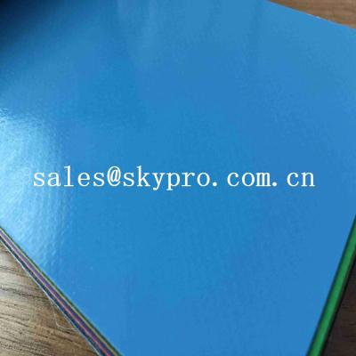 China El PVC de la aduana cubrió el paño laminado PVC antiestático de la prenda impermeable del PVC de Tarapulin de la tela en venta