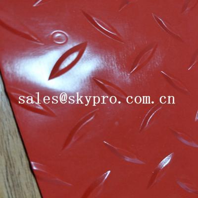 China Schwärzen Sie 2mm/3mm Kunststoffplatte PVCantibelegvinylfilmstreifen-PVC-Geldstrafenrippendeckematte zu verkaufen