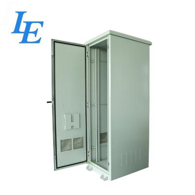 China Base Station LE SECC 19 Inch 18U 42U Telecom Network Outdoor Cabinet With Pedestal for sale