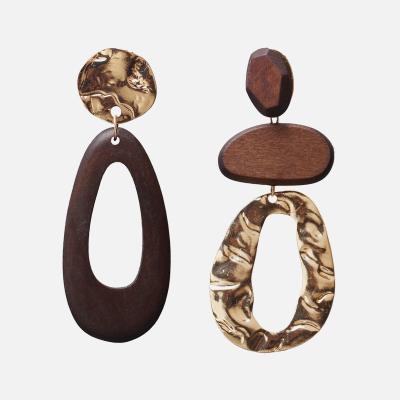 China Fashion ZA CLASSIC Vintage Soft Geometric Asymmetrical Wooden Drop Earrings For Women for sale