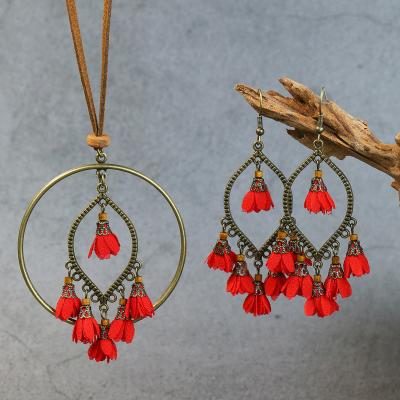 China FASHIONABLE Wholesale Handmade Geometry Retro Ethnic Flower Style Tassel Earrings and Necklace Jewelry Sets for sale