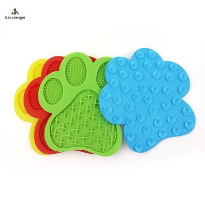 China Sustainable Selling Silicone Dog Cat Lick Mat Bath Food Bowl Slow Feeder Feeding Treat Dispensing Mat For Animals for sale