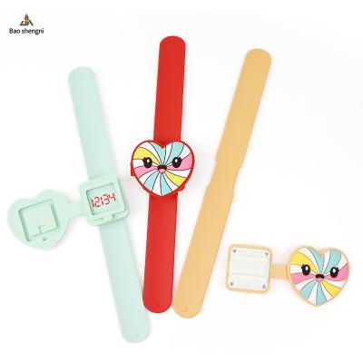 China Cute Silicone Children's Watch For Pat Silicone LED Bracelet Watch Hearts Gift Unisex Watch For Boys Girls for sale