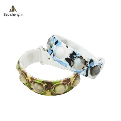 China Water Resistant JHS Toy Kids Happy Bracelet Factory Noise Camouflage Strap Watch Band for sale