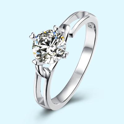 China 14k White Gold CLASSIC Bling Couple Ring Set Wedding Ring Gift Round Silver Mossianite Rings for sale