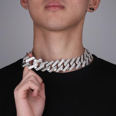 China Hiphop Fashion Luxury Extra Large Full Drill Iced Out Rhinestone Chain Jewelry Hip Hop Necklace Cuban Link Chain for sale