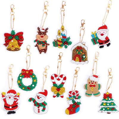 China Wholesale CREATIVE Painting Amazing Keychain Diamond Gift Key Chain for Christmas Diamond Painting Keychains for sale