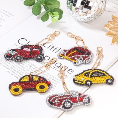 China CREATIVE Drill Diamond Embroidery Keyring Gif 5pcs Guitar Key Chains Full 5D DIY Diamond Painting Keychains Special Shape for sale