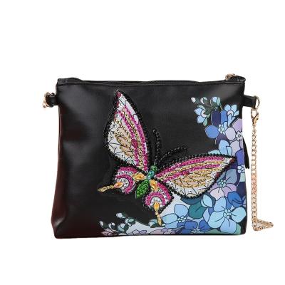 China New Classic/Postmodern Diamond Painting Handbag With Factory Chain Butterfly Diamond Painting Purse Crystal Rhinestone Diamond Art Kits For Women for sale