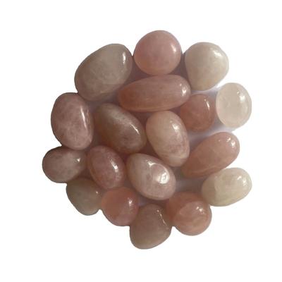 China China Wholesale Tumbled Crystals Bulk Natural Rose Quartz Tumbled Stone For Home Decoration for sale