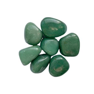 China China Natural Polished Green Aventurine Tumbled Crystals Loose Stone Crystal Tumbled For Healing for sale