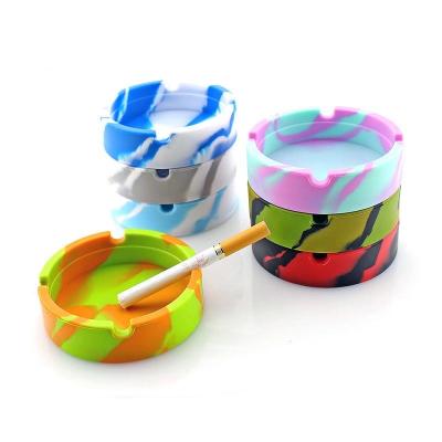 China Smoke Shops pocket silicone ashtray glow in the dark custom round ashtray Resin Mold Silicone eco friendly à venda