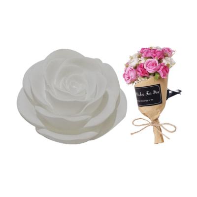 China Sustainable Handmade Mini White Plaster Flower Scented Flower Air Freshenser Arom Diffuser for sale