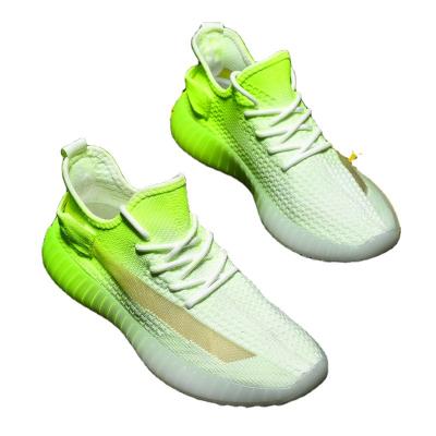 China 2022 Fashion Trend Coconut Leisure Sports Flying Low Ice Knitted Coconut Cut Silk Breathable Shoes for sale