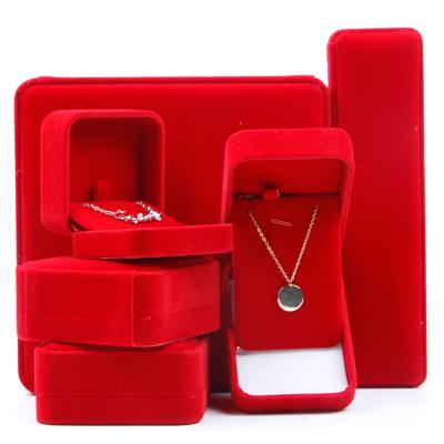 China High Quality Custom Red Luxury Jewelry Packaging Hanhong Velvet Jewelry Package Soft Velvet Storage Box Gift Box for sale