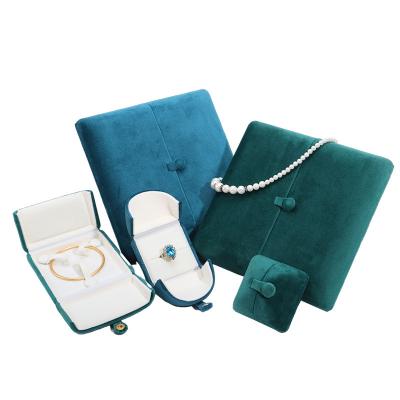 China Wholesale Luxury Peacock Blue Velvet Jewelry Box Hanhong Jewelry Package Jewelry Storage Box Logo Necklace Ring Luxury Gift Box for sale