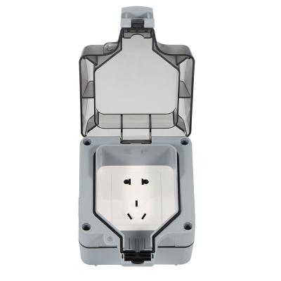 China Multifunctional Outdoor Convenient And Dustproof IP66 Class Waterproof Box With 86 Type Socket for sale