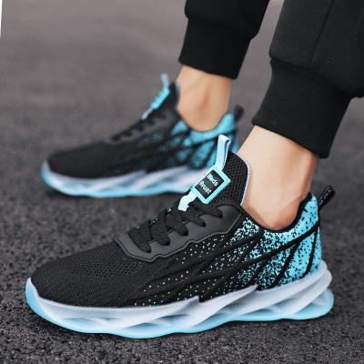 China Italian Breathable Leisure Male Sneakers Non-slip Shoes Men Shoes Sneakers Tend Sport Shoes for sale