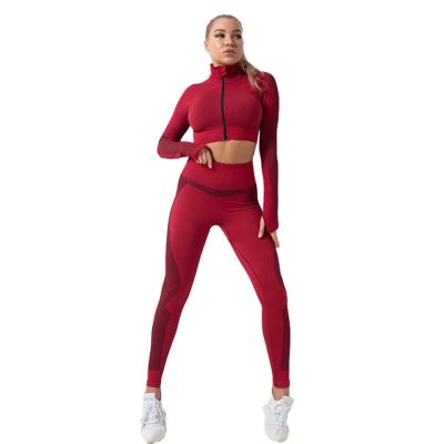 China Breathable High Quality Female Active Fitness Wear Workout Kitting Long Sleeve 3 Piece Yoga Set With Zipper for sale