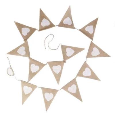 China Yiwu Hotel and Resort 13 Flags Love Heart Rustic Garland Wedding Garland Decoration Party Bunting Bunting Burlap Hessian Burlap Lace for sale