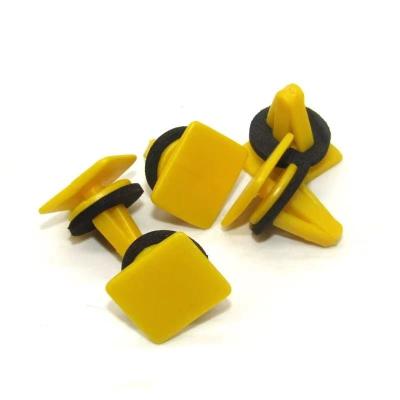 China Factory Supply Parts Factory Supply Direct Automotive Auto Panel Fasteners Fasteners Door Rivets Plastic Clip Fasteners for sale