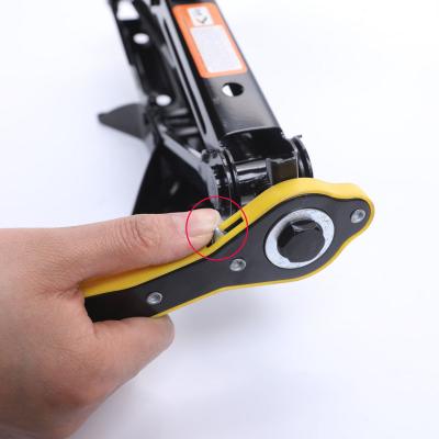 China Labor-saving Car Operation Jack Ratchet Wrench Scissor Jack Car Operation Wrench Tool Grip Hook Wheel Tire Garage Lightening Wrench Easy Labor for sale