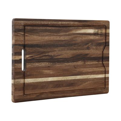 China New Sustainable Size Black Walnut Board Customized Acacia Cutting Board For Kitchen for sale