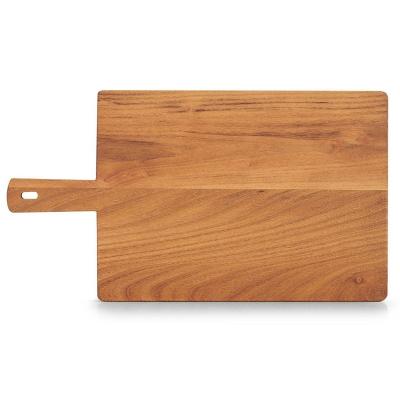 China Sustainable Rectangle Shape Solid Teak Wood Kitchen Cutting Board With Handle for sale