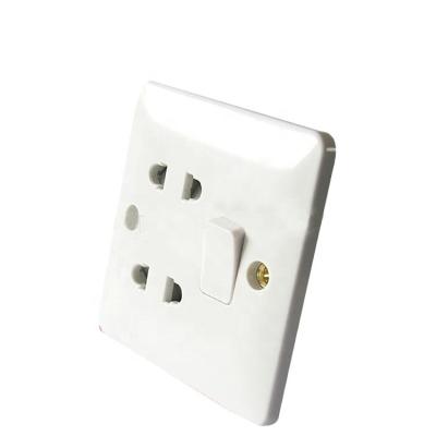 China Durable OEM 16A 1gang 4pin Bakelite Wall Switch Socket VGT Socket 1gang 4pin 1gang 4pin / Electrical Accessories / Wall Switch for sale