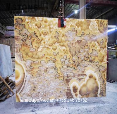 China Modern LED Honey Onyx Light Up Light Marble Compound Yellow Onyx Slab for sale