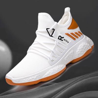 China Fashion trend hot selling 2021 fashionable new style summer sports shoes sneakers for man for sale