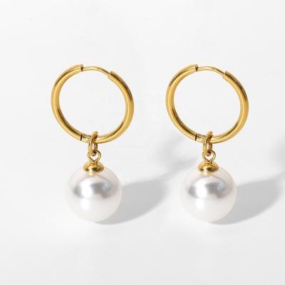 China 2022 Stylish Trendy Drop Earrings Fashion Statement 18K Gold Plated Freshwater Pearl Circle Earrings For Women for sale