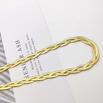 China 2022 TRENDY Trendy Gold Filled Stainless Steel Choker Necklace Herringbone Layer Twisted Snake Chain Necklace for sale